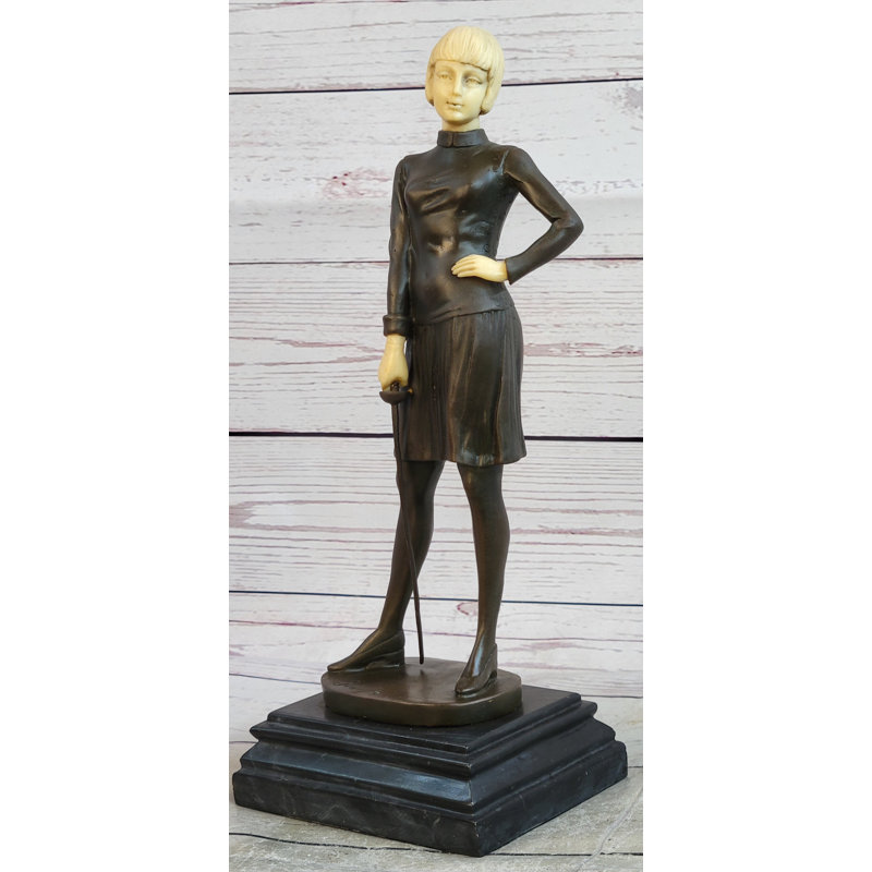 Bronze moulé à chaud avec tête et mains en résine - Sculpture d'escrimeuse sur base de marbre
