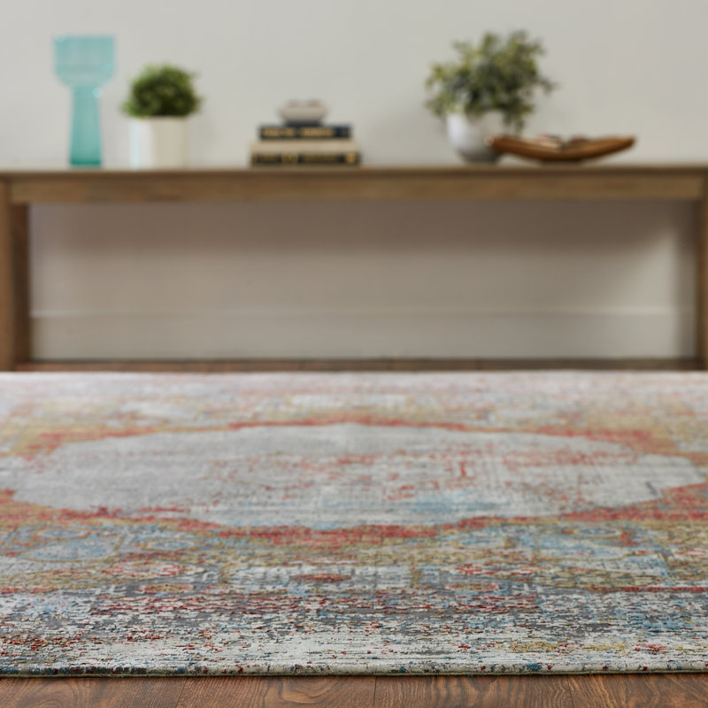 Oriental Area Rug in Gray, Gray/Red, Rectangle 5' x 7'