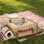 Ensemble de panier de pique-nique en saule naturel de couleur naturelle, comprenant une couverture, une table de pique-nique et de la vaisselle complète. Isolé et portatif, idéal pour le camping en plein air en couple.