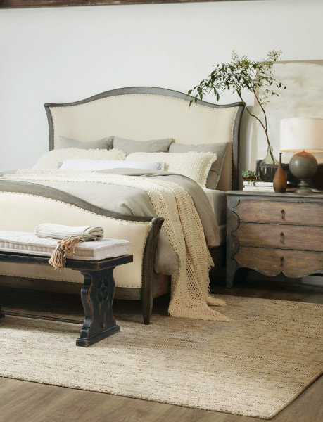5805-90866-96 Hooker Furniture King Upholstered Bed- Speckled Gray