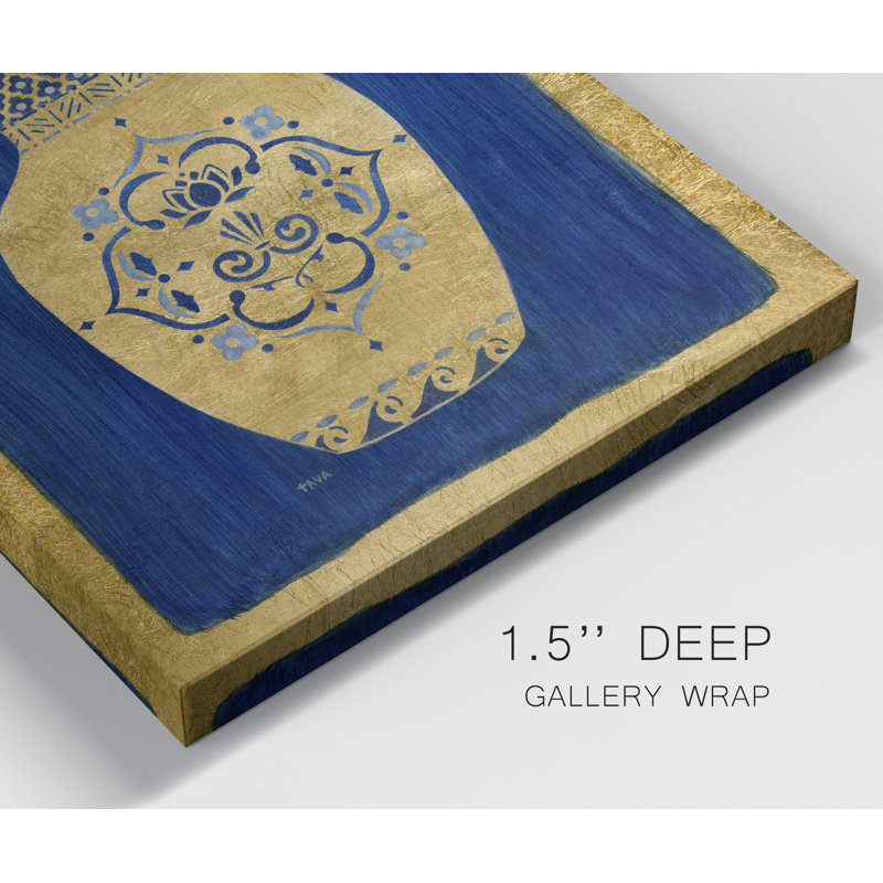 «Sapphire and Gold Urn I» par Tava Studios, reproduction d'art sur toile tendue, H 40 po x l 30 po x P 1 po