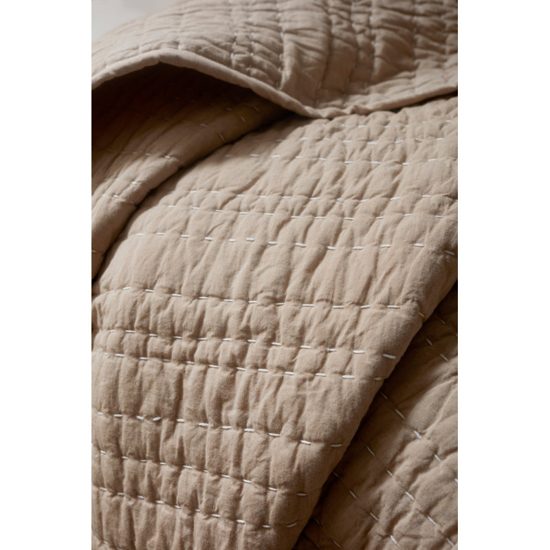 Channel Handstitched Organic Percale Quilt, Indigo Chambray, Twin Quilt