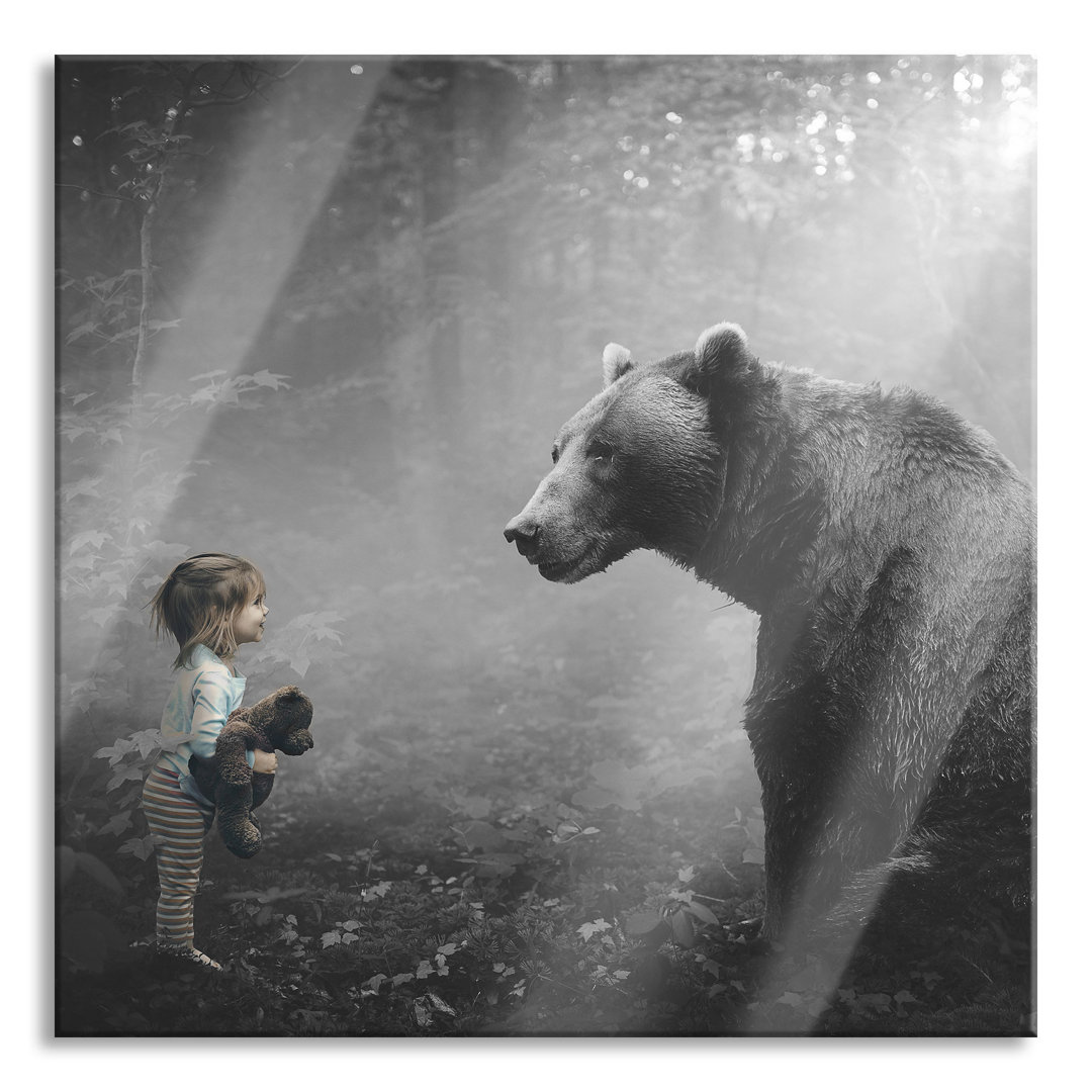 Glasbild Mädchen mit Teddy und Bär im Wald