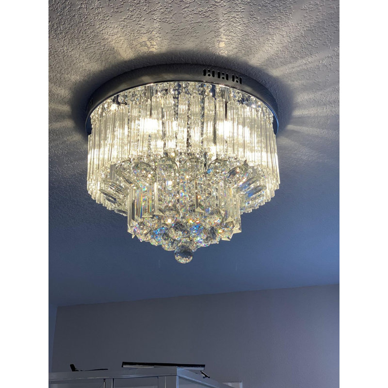 Lustre à niveaux 9 lumières unique Guarani