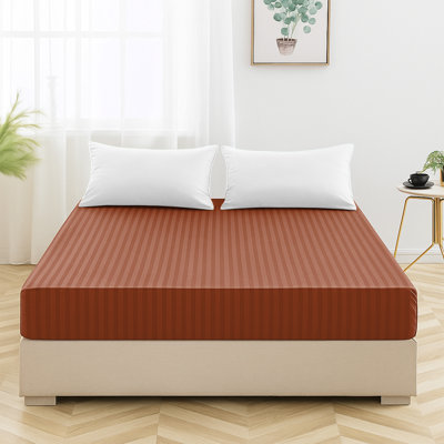 Shaneca Microfiber Machine Woven Fitted Sheet