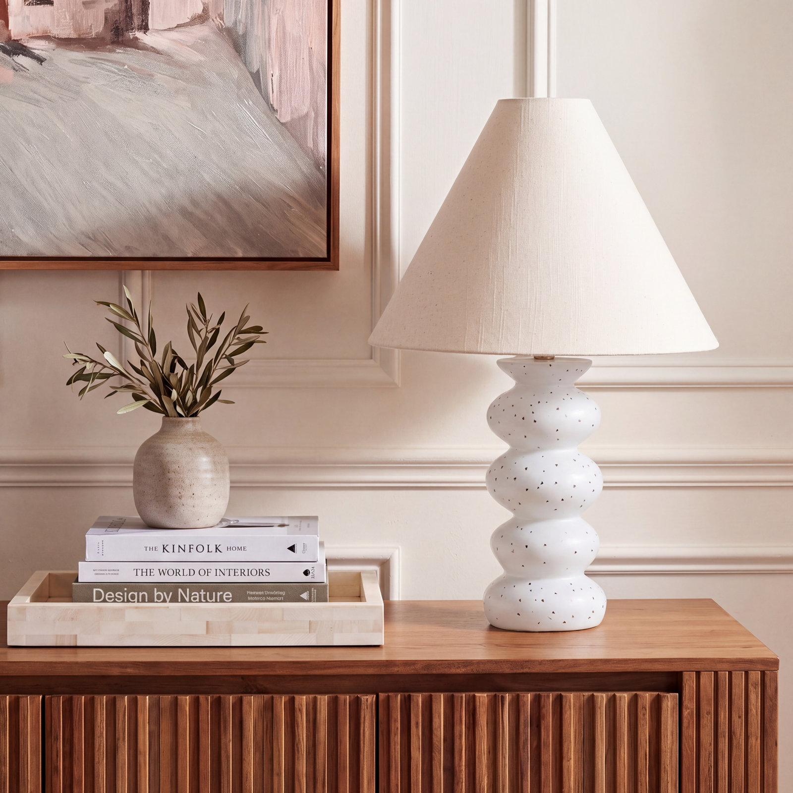 White Resin Table Lamp