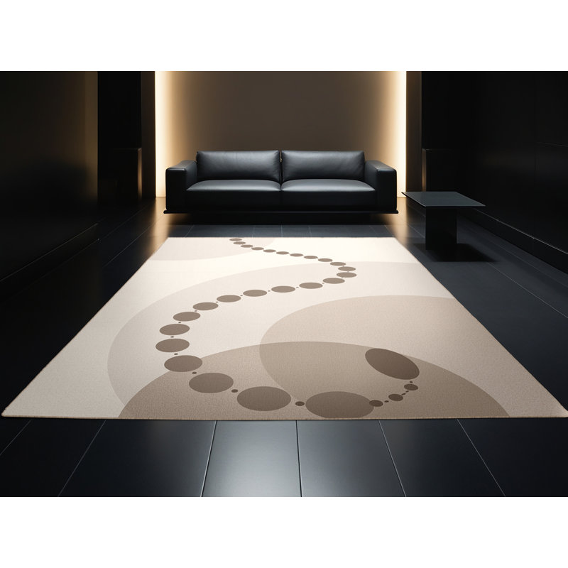 Tapis beige moelleux moelleux et minimaliste Edgemont, 7 x 9