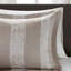 Très grand lit taupe de luxe - édredon 7 pièces en chenille