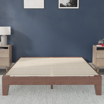 Wood Platform Bed with 14 Wooden Support Slats