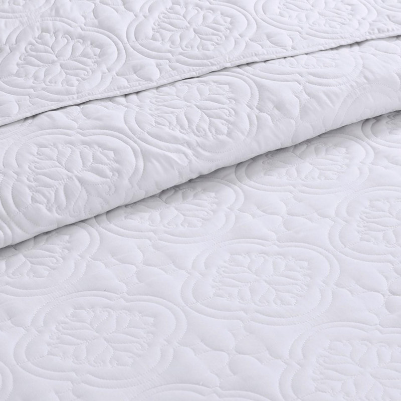 White 3 Piece Bedspread King/ King - Reversible Microfiber, Filled, , Marvelous, Machine Washable Size White, Comfortable,