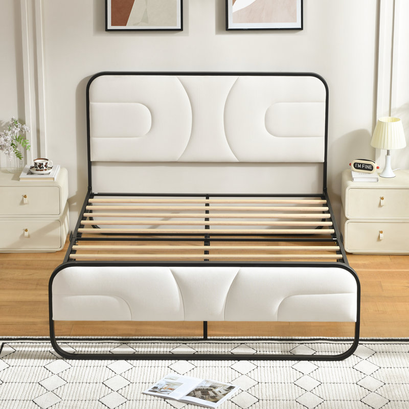 Nelsie Upholstered Platform Bed with Velvet Tufted Headboard
