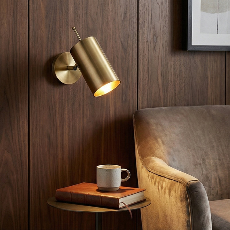 Sulender Armed Sconce