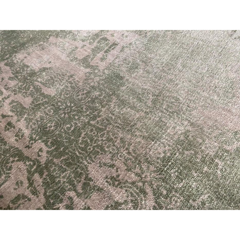 Jahmaad Area Rug
