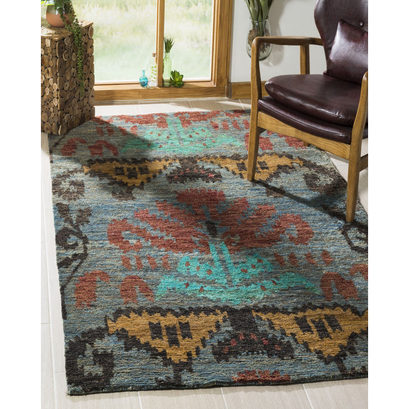 Iolanta Ikat Hand Woven 152cm X 244cm Area Rug