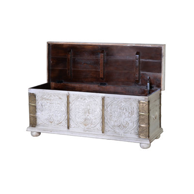 Colbin Blanket Chest