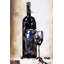 Bouteille et verre de vin rouge