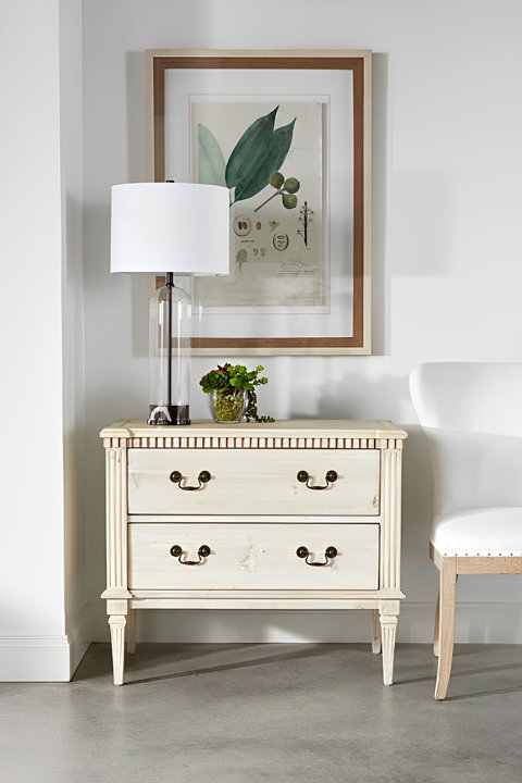 Accent Chests / Cabinets