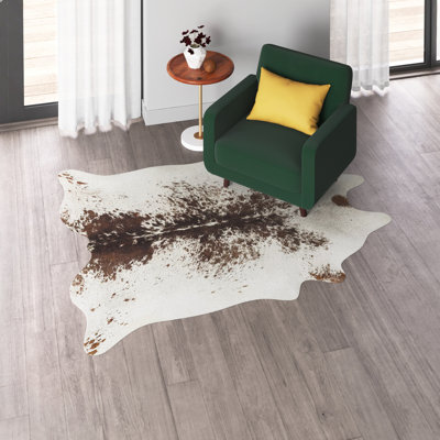 Oval Lyra Animal Print 155cm X 190cm Area Rug