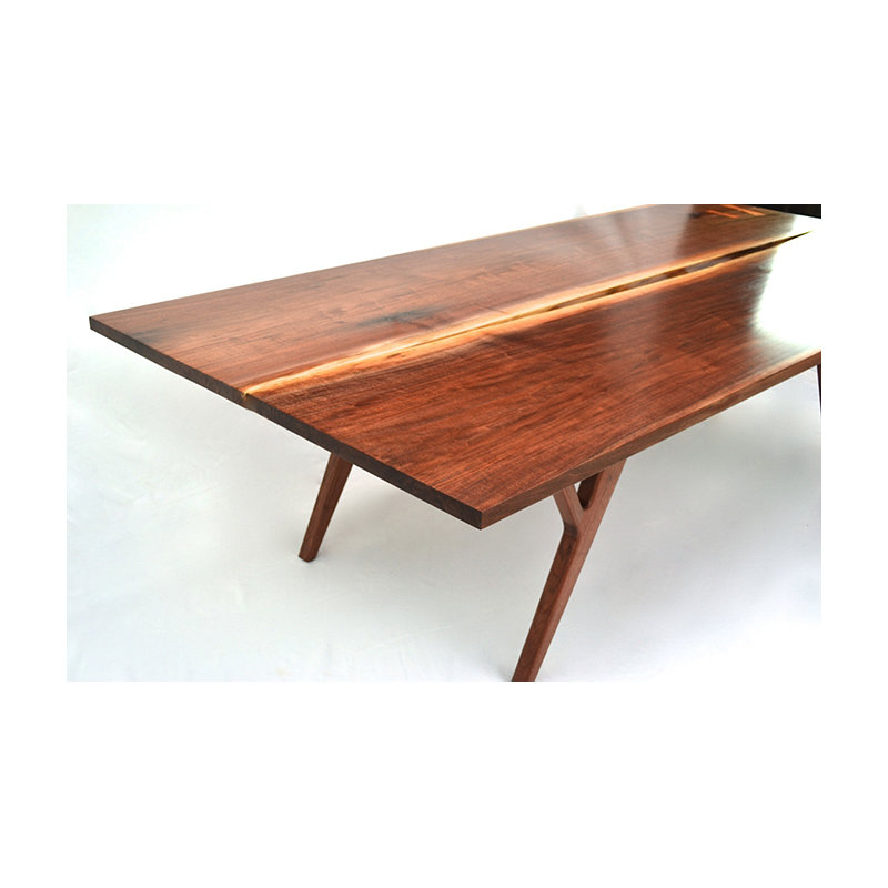 Sedute Solid Wood Dining Table, Wanut