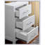 Lit mezzanine simple transitionnel avec huit tiroirs, trois grandes tablettes attachées et une structure en bois