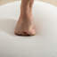 Repose-pieds rond en velours doux-437449425