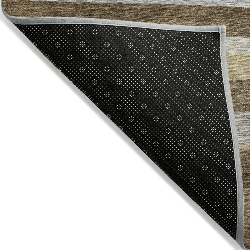 Liora Brown Washable Indoor-Outdoor Rug - , 2'6" x 3'10"