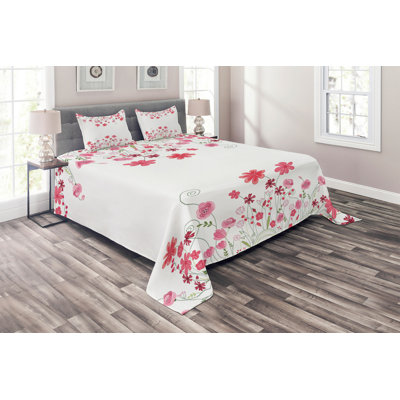 Bunny Farmhouse / Country Floral Coverlet