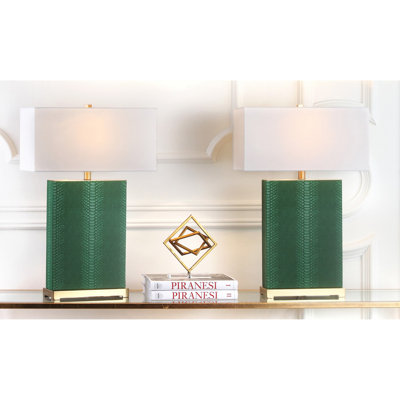 Chansoo Metal Table Lamp