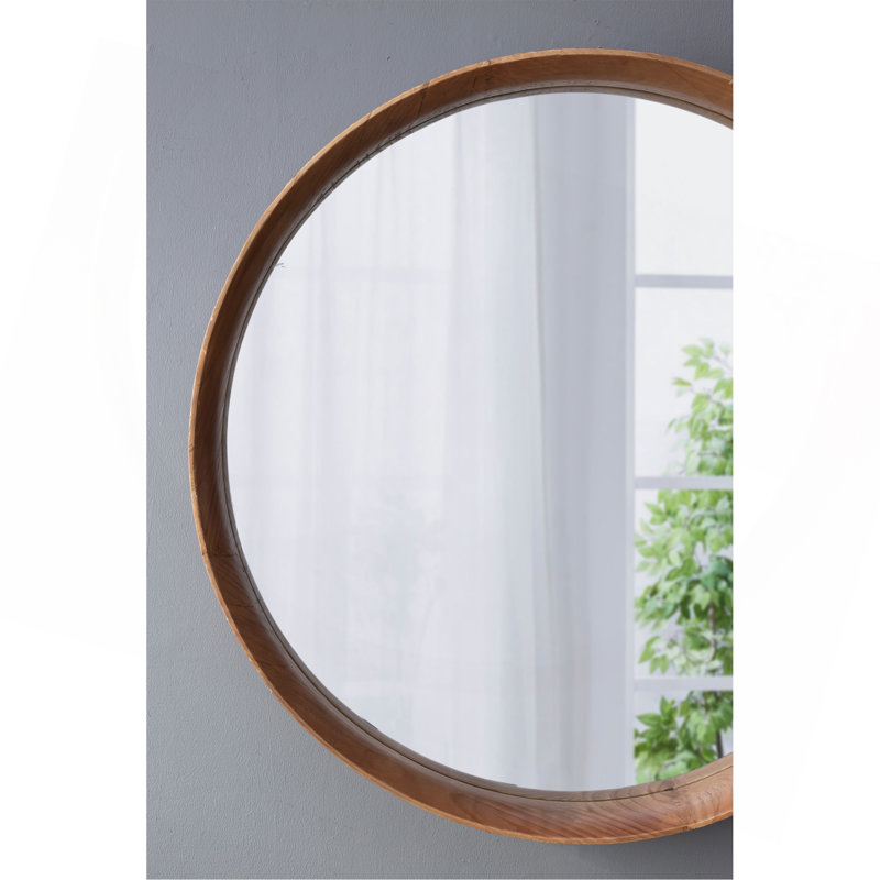 Charmant miroir en bois pour une décoration élégante