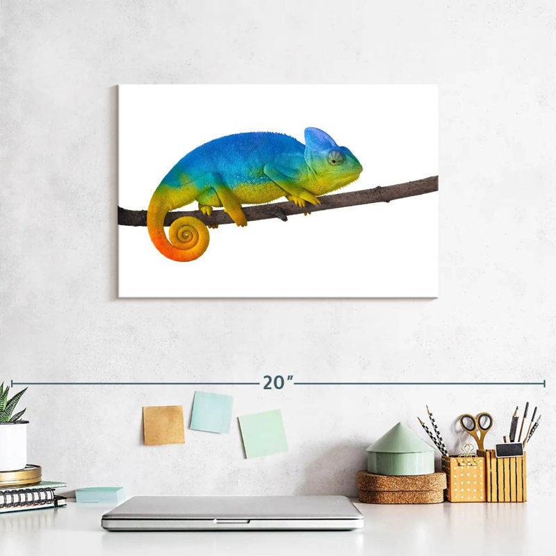 Brampt Vibrant Blue Chameleon, 8" H x 12" W
