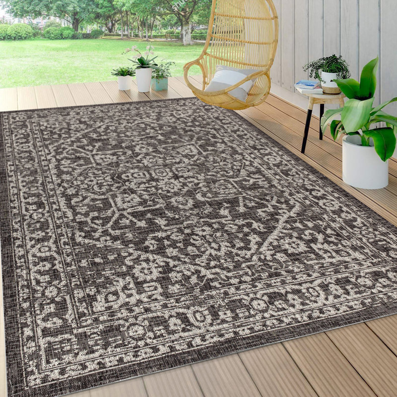 Massimo Bohemian Medallion Textured Weave Black/Gray Indoor/Outdoor Rug, Rectangle 7'9" x 10'