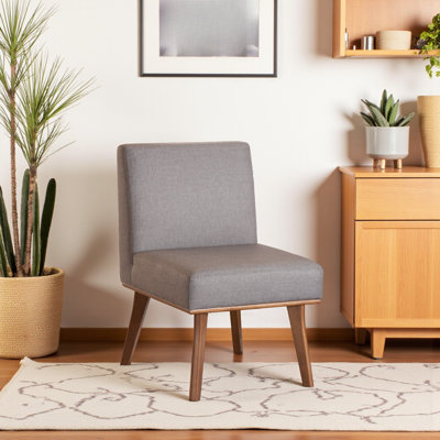 Chaise de salle à manger en tissu gris et brun Kareemah, H 31,69 po x l 20,87 po x P 25 po
