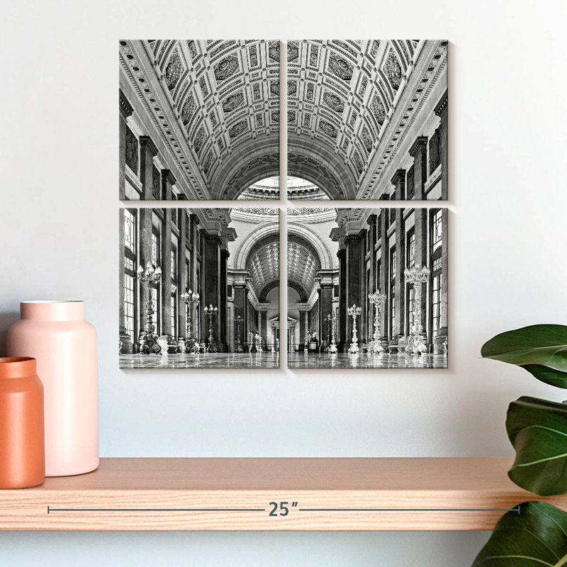 Lilie El Capitolio, 18" H x 18" W