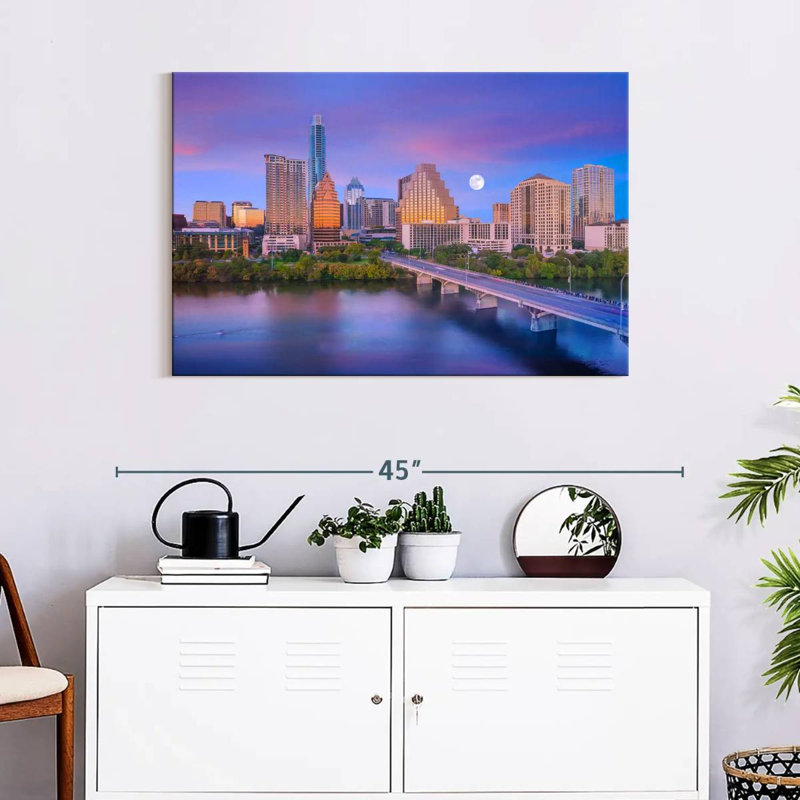 Sireci Austin, 24" H x 36" W