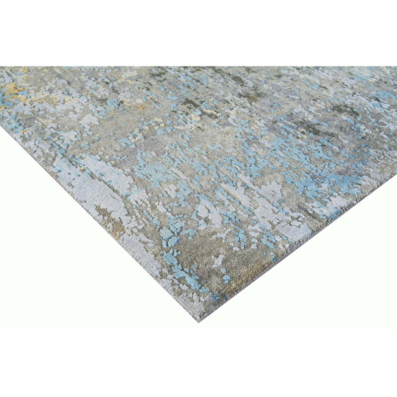 Hand Woven Silk and Wool Area Rug, Rectangle 4' x 6'