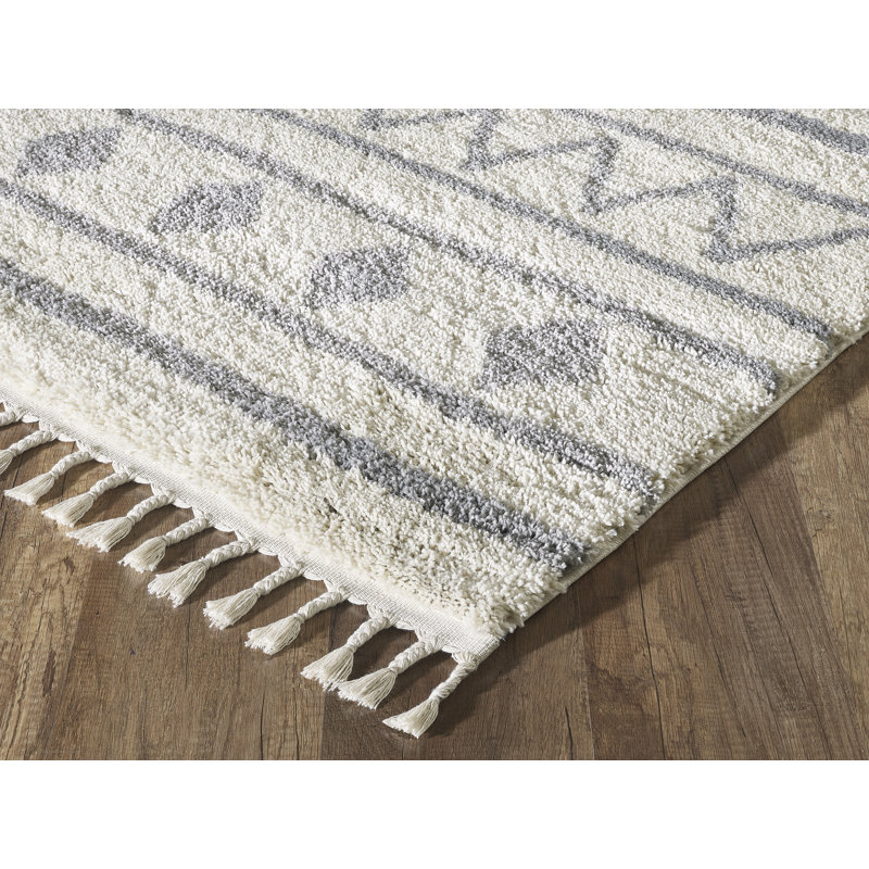 Stringfield Geometric Indoor Rug, Rectangle 3' x 5'
