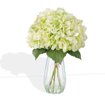 Artificial Green Hydrangea Flowers in Vase, Multi-Head Silk Hydrangeas with Faux Water Base, Lifelike Faux Flower Arrangement for Home Décor, Table Centerpiece, Wedding