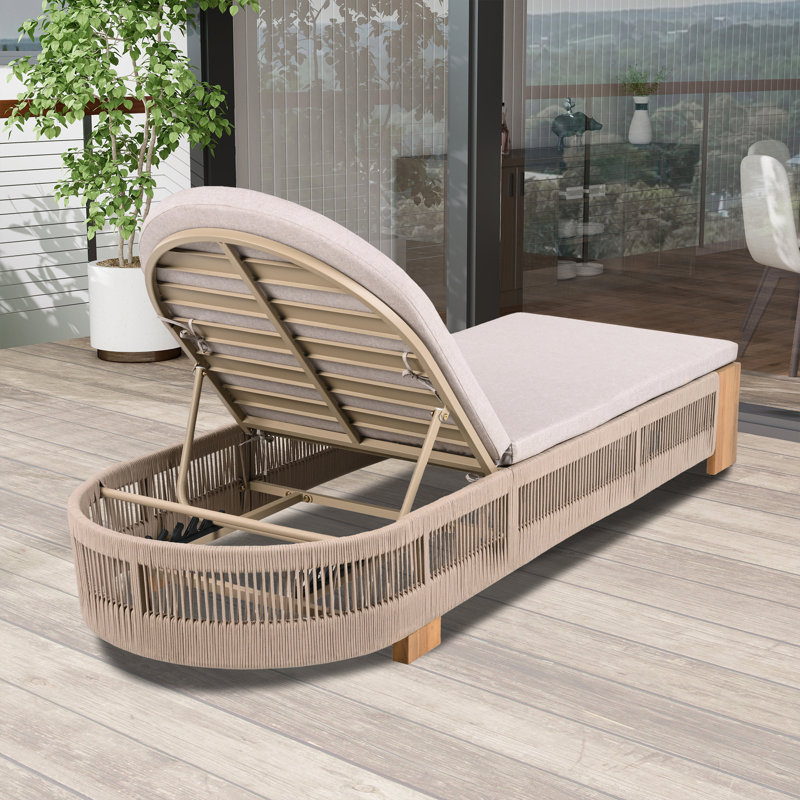  Deux chaises longues d'extérieur avec table d'appoint (ensemble de 3), Beige