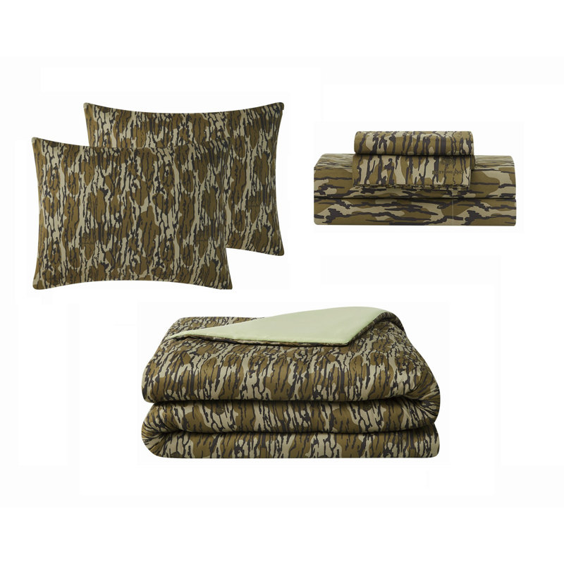 Mossy Oak Bottomland Camouflage Microfiber Bed in a Bag, Queen Comforter + 6 Additional Pieces