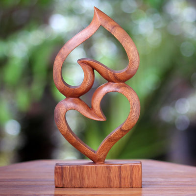 Sculpture Danwood Upside Down Love