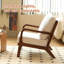 Chaise d'appoint moderne avec pieds en bois massif, tissu blanc confortable pour la détente à la maison