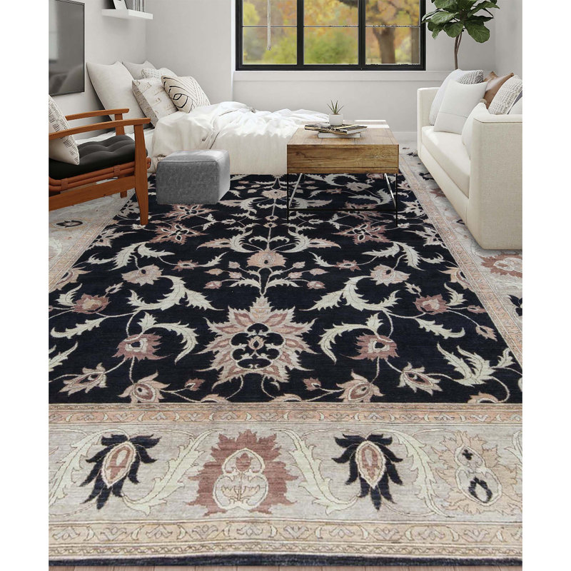 Hand Woven Wool Oriental Area Rug