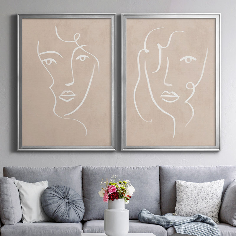 «Curly Face I», toile encadrée de qualité supérieure - prête à être accrochée, Argent, H 30,5 po x l 45 po
