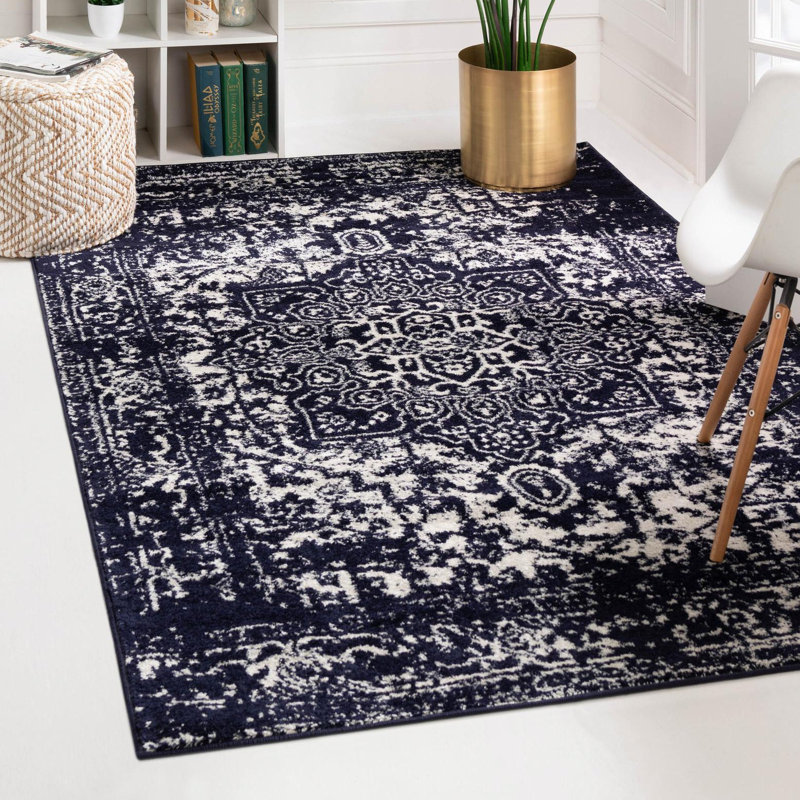 Javert Oriental Indoor Rug, Rectangle 3'3" x 5'3"