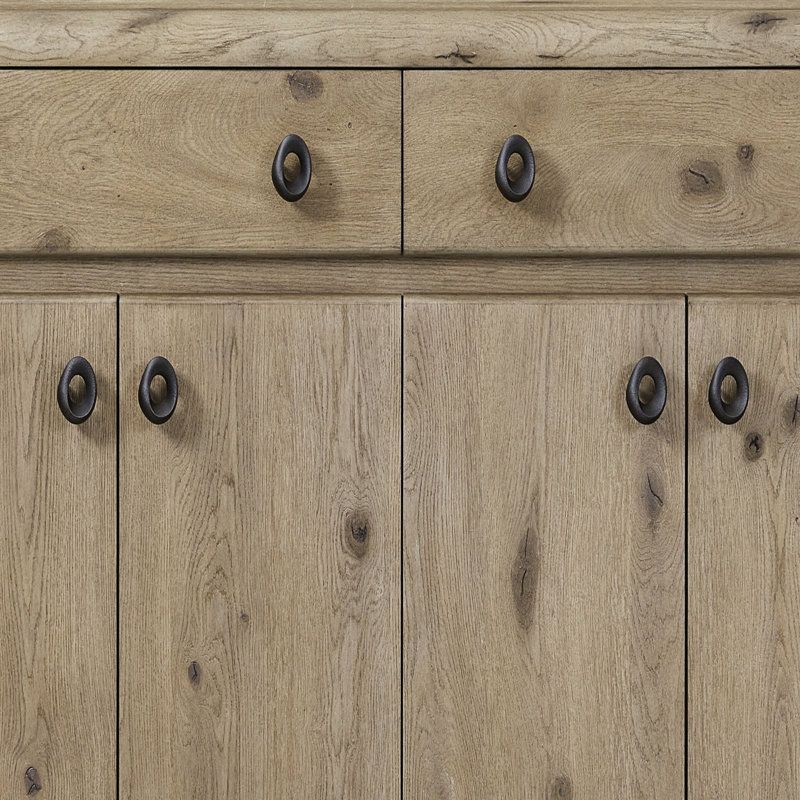 Server - English Knotty Oak Veneer