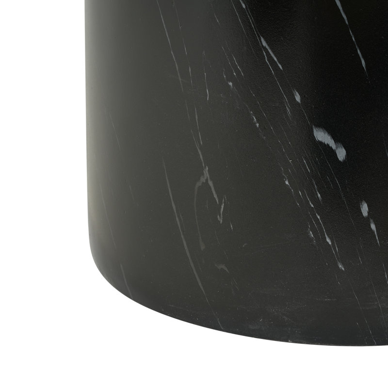 Table basse piédestal Latham Modern MGO effet marbre, design sculptural arrondi, intérieur/extérieur