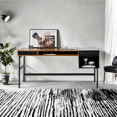 Italian style small home desk