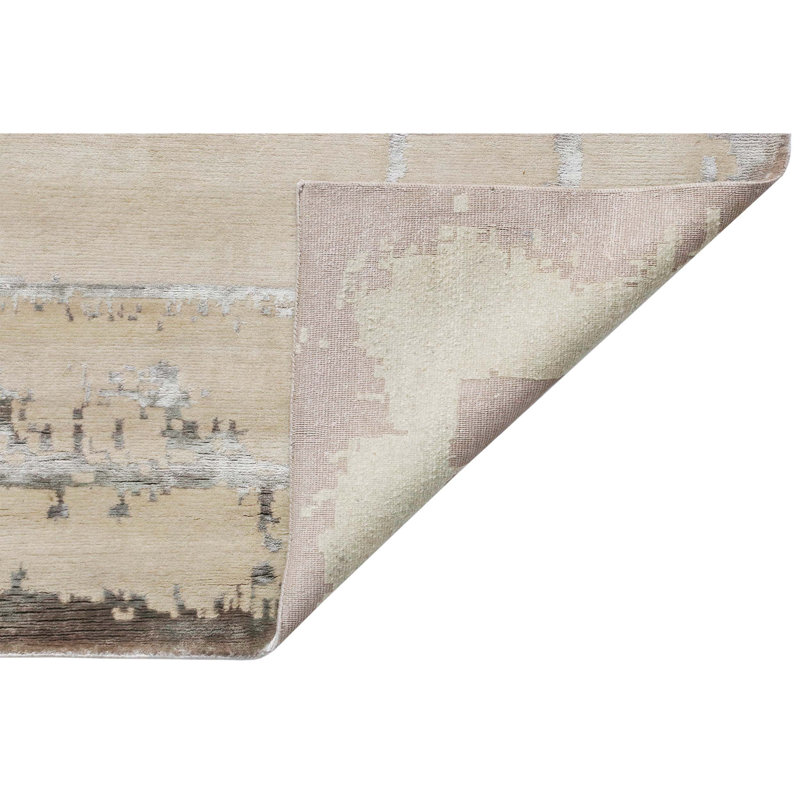 Area Rug in Sillver, Rectangle 6' x 9'