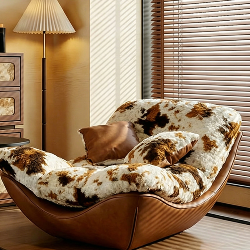 Fauteuil simple de 47,24 po de style italien de luxe à imprimé vache brun-blanc avec structure en métal, fauteuil inclinable et pour dormir, fauteuil de détente pour salon