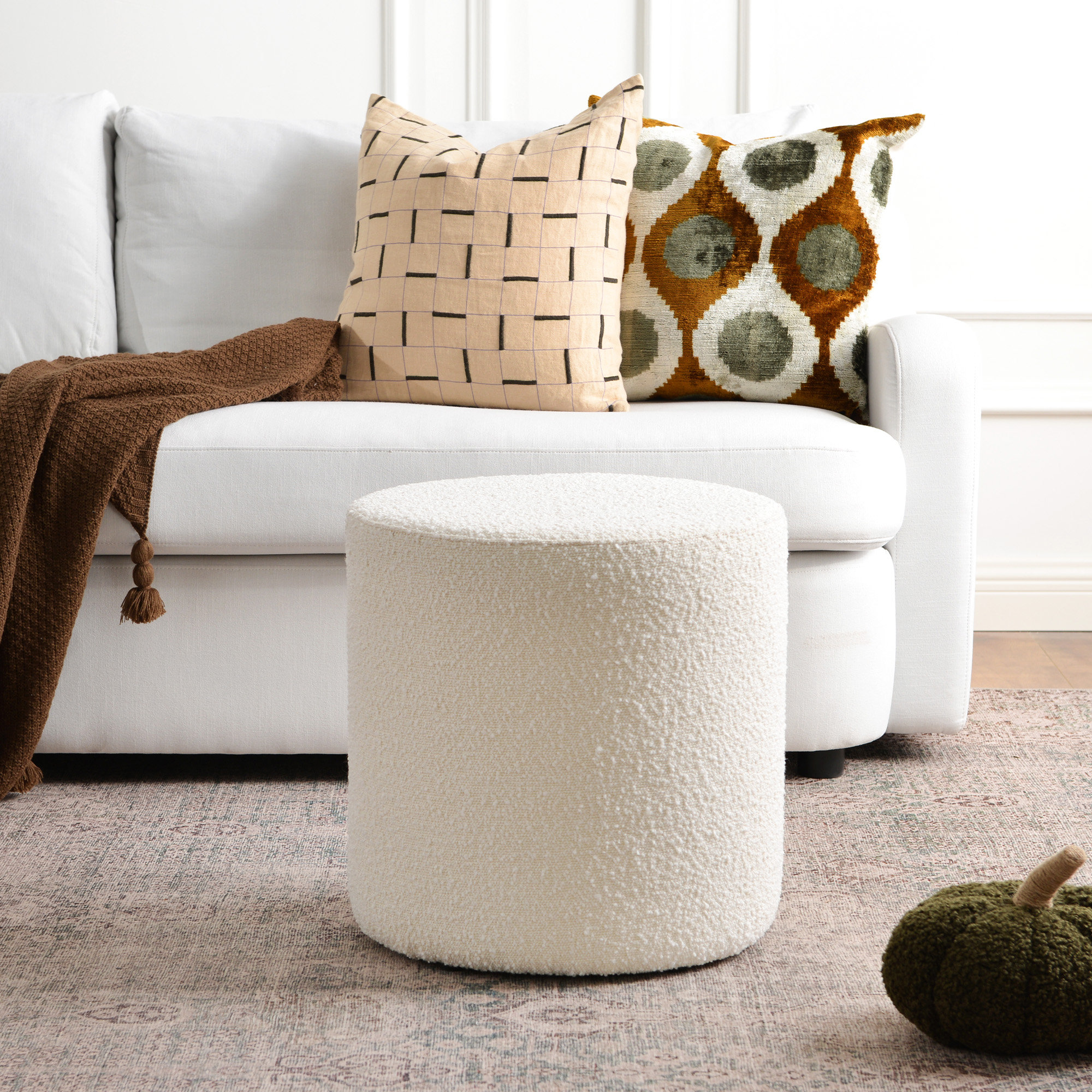 Wade Logan® Brynnen 18'' Wide Modern Round Upholstered Ottoman & Reviews | Wayfair